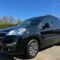 AUT. AIRCO, AUT. LICHTEN, CRUISE CONTROL, TOUCHSCREEN NAVIGATIE, HANDENVRIJ BELLEN, ESP, CAMERA ACHTERAAN, PARKEERSENSOREN VOOR & ACHTER, LED-DAGRIJLICHTEN