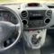 AIRCO, AIRBAGS, CRUISE CONTROL, BOORDCOMPUTER, ESP-RIJVEILIGHEIDSSYSTEEM, TUSSENWAND MET RAAM, CENTRALE VERGRENDELING, RAMEN ACHTERAAN, ZEER GOEDE BANDEN